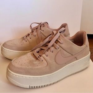 Nike Air Force 1 - Light Pink Suede